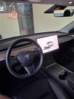 تسلا موديل 3